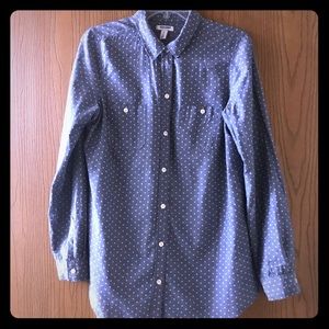 Women’s Old Navy Chambray Polka Dot Button Shirt